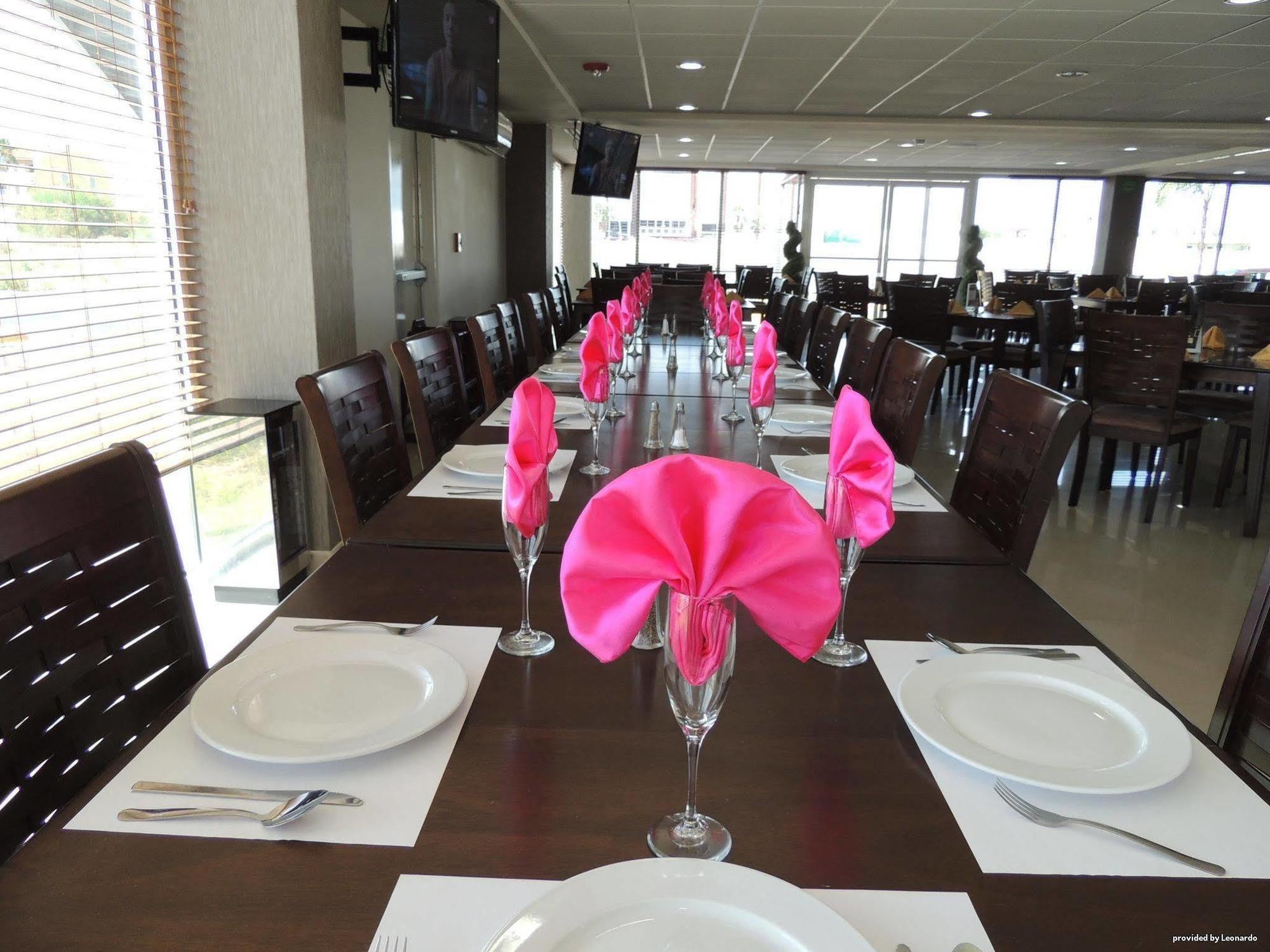 Best Western Plus Piedras Negras Restaurant photo